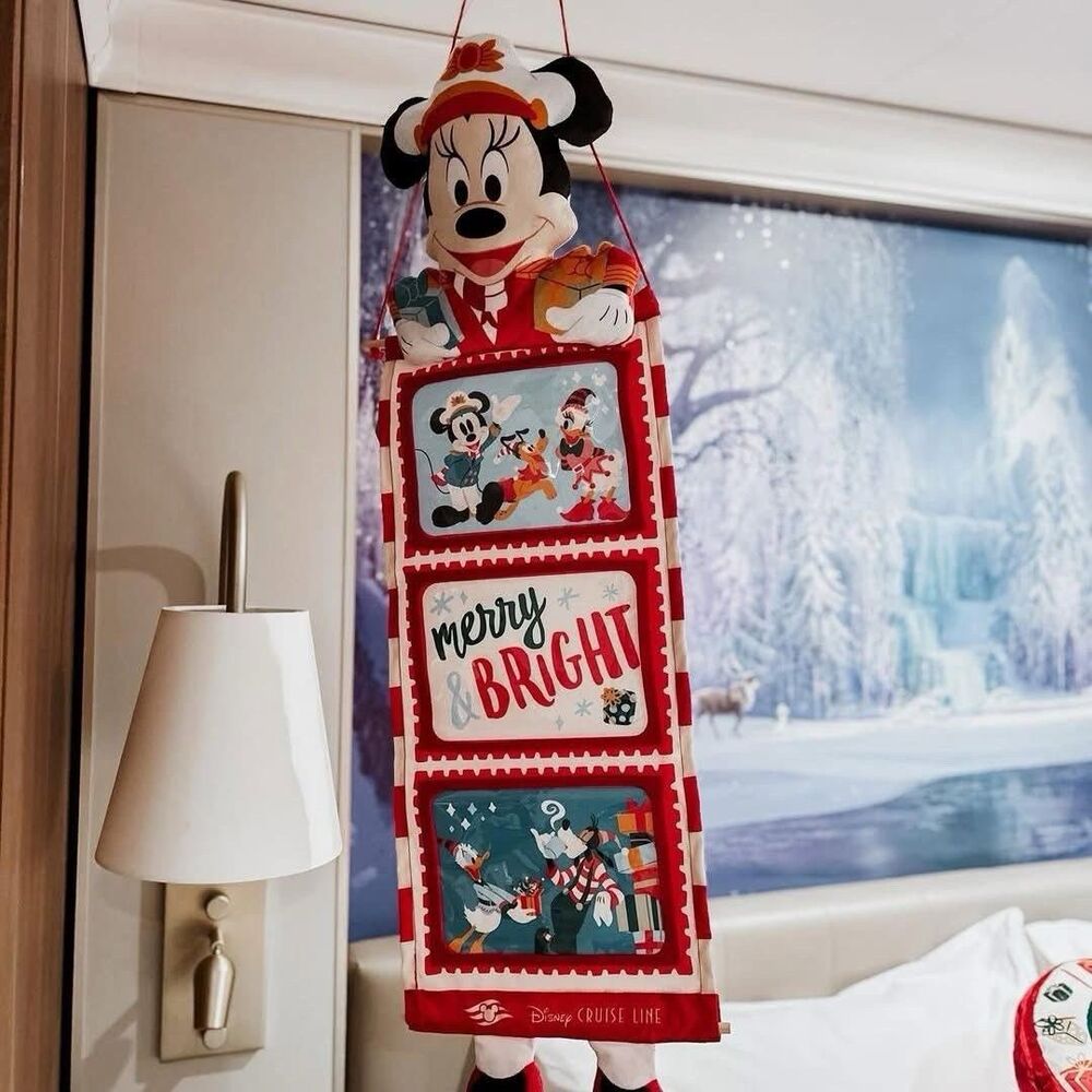 Disney Cruise Line Door Decor Hanger Christmas Minnie Fab Fish Extender Holiday